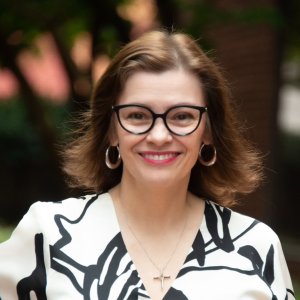 Karina Forrest Perkins Headshot